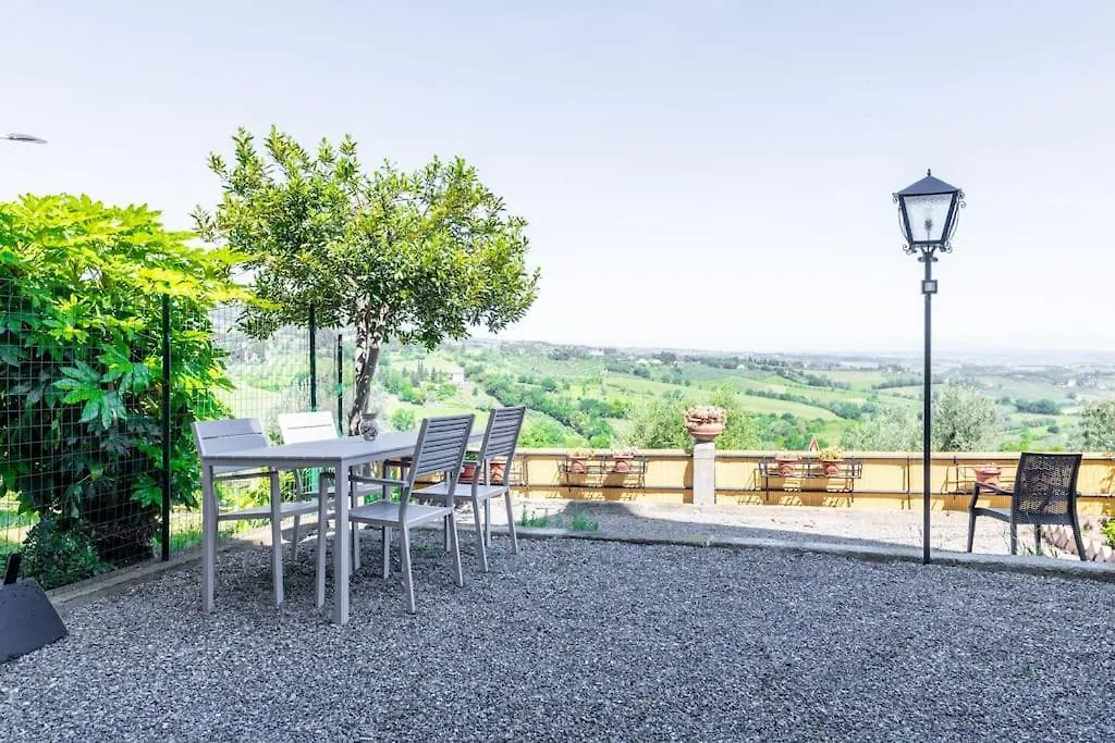San Gimignano Central Garden, Views, 4 People Apartman